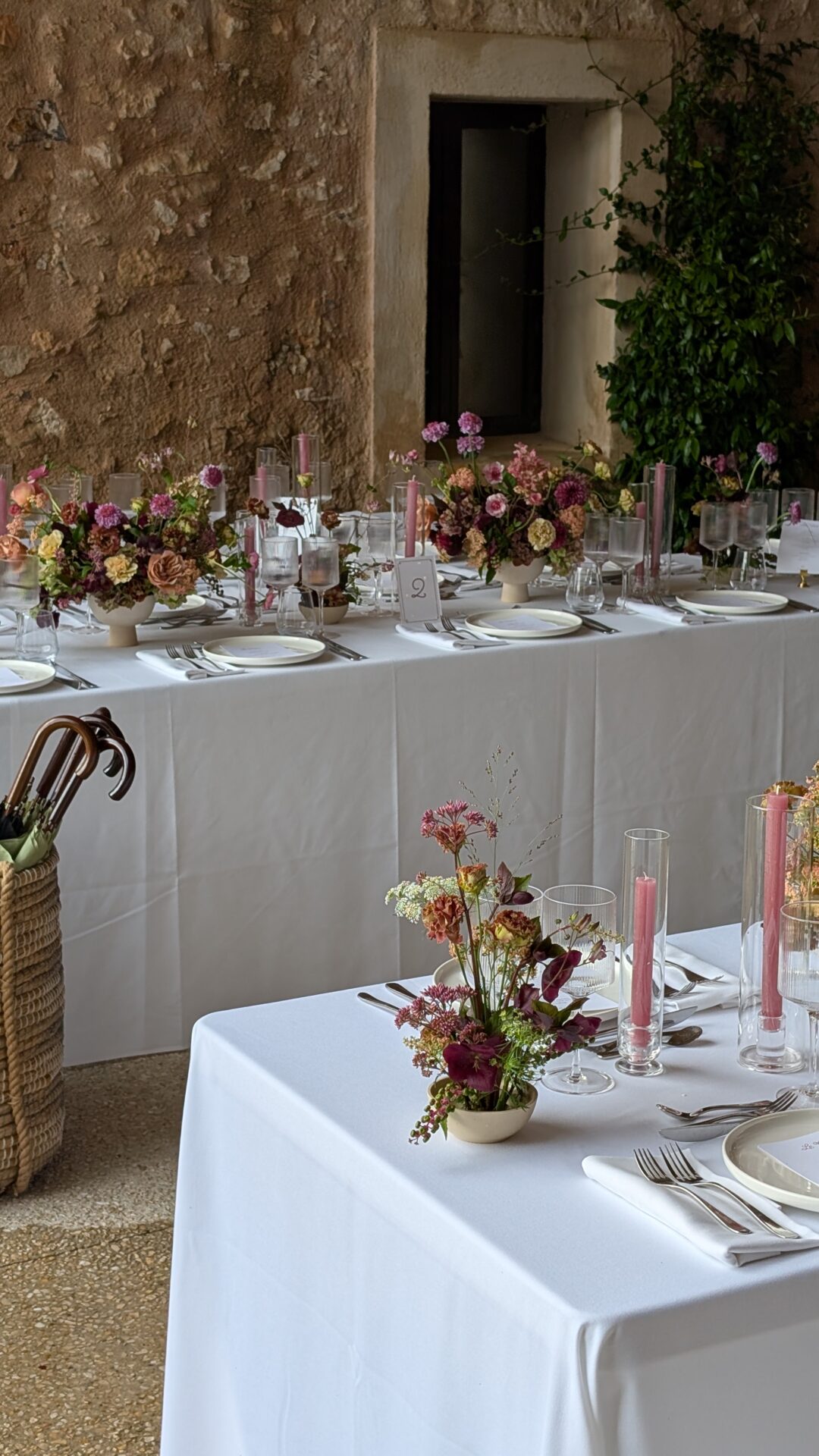 Seasonal floral styling for an American holiday celebration